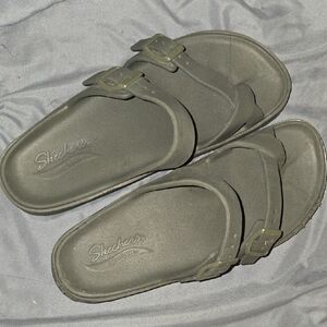 Skechers Foamies Arch Fit. Size 9